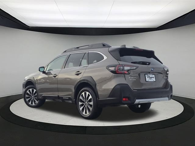 Certified 2023 Subaru Outback Limited image 5