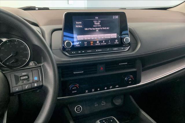 Used 2023 Nissan Rogue SV AWD/4WD image 13