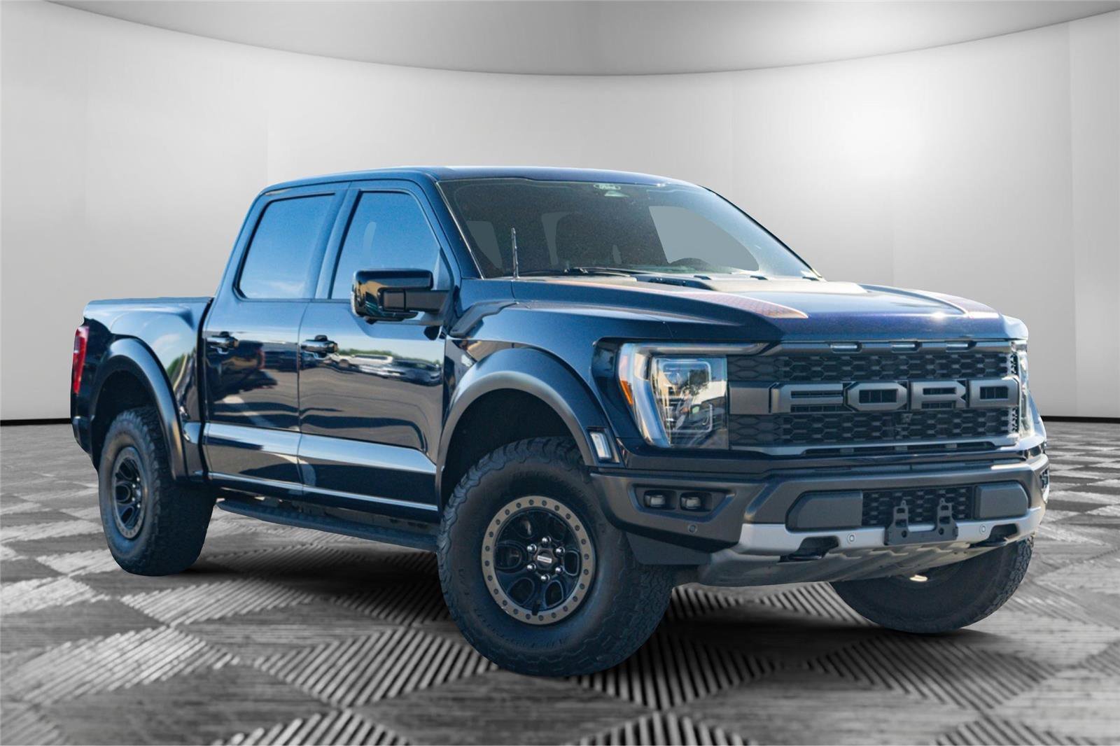 Used 2022 Ford F150 Raptor w/ Equipment Group 801A High AWD/4WD image 1
