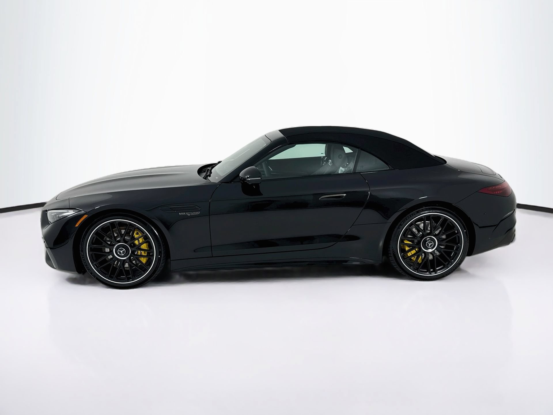 New 2027 Mercedes-Benz SL 63 AMG 4MATIC image 5