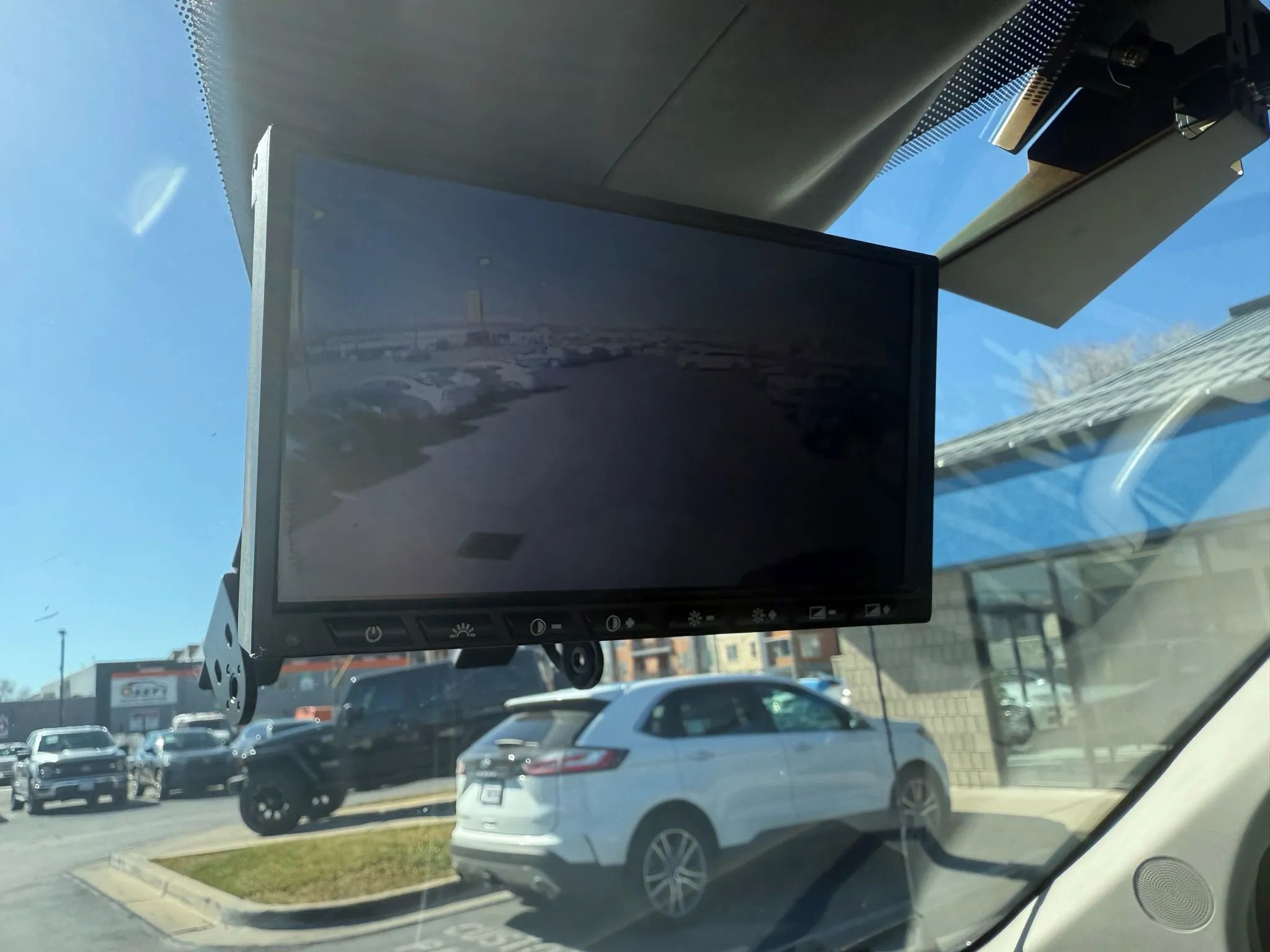 Used 2019 Ford Transit 250 148 High Roof Extended image 11