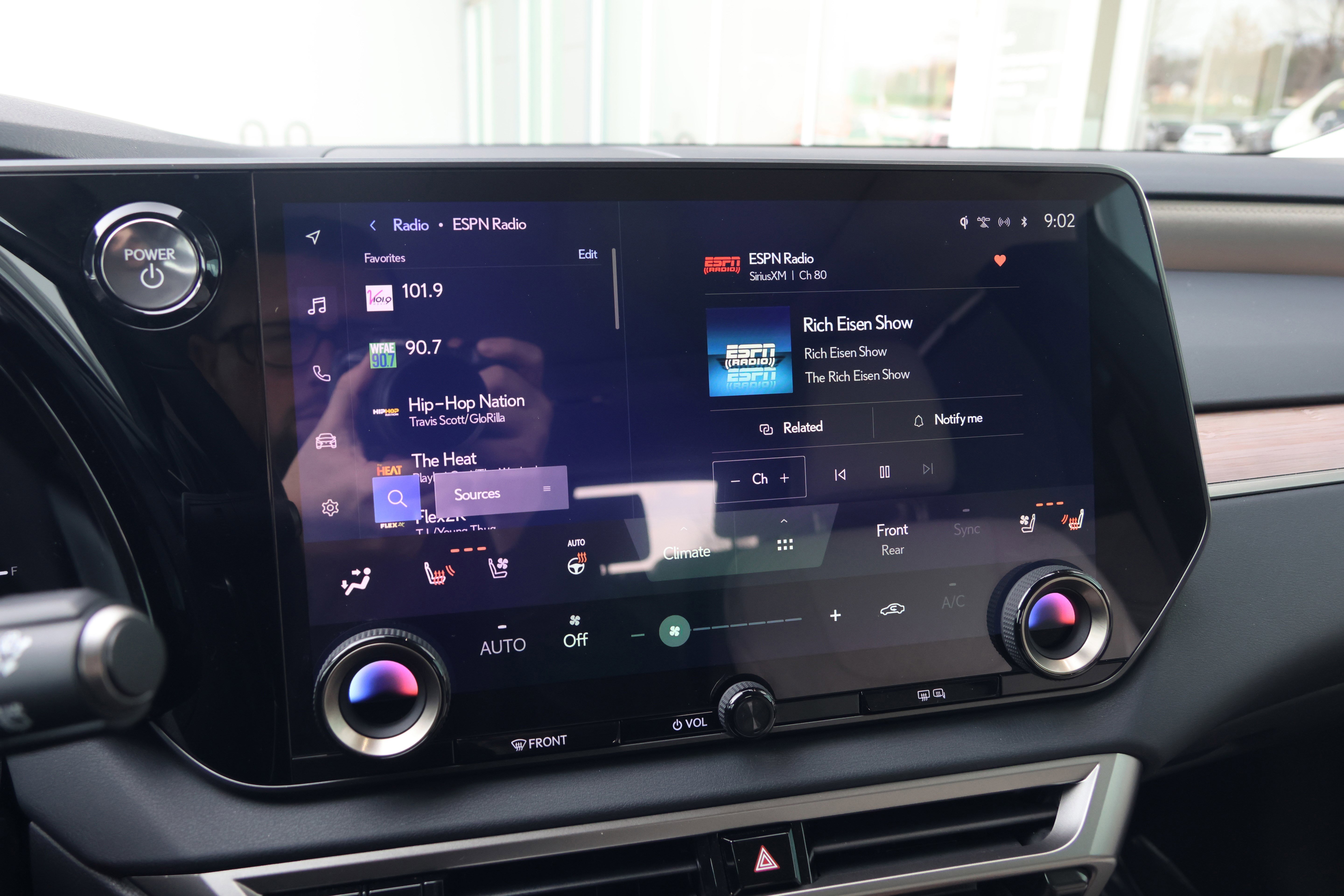 Certified 2025 Lexus RX 450h AWD w/ Convenience Package image 24