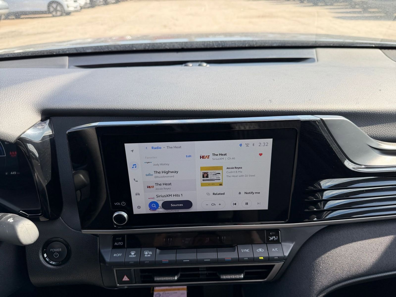 Used 2025 Toyota Camry LE image 21