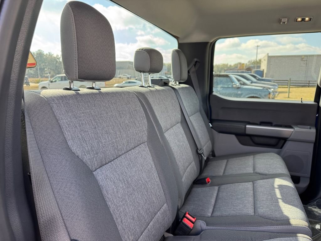 New 2026 Ford F250 XL w/ STX Appearance Package AWD/4WD image 26