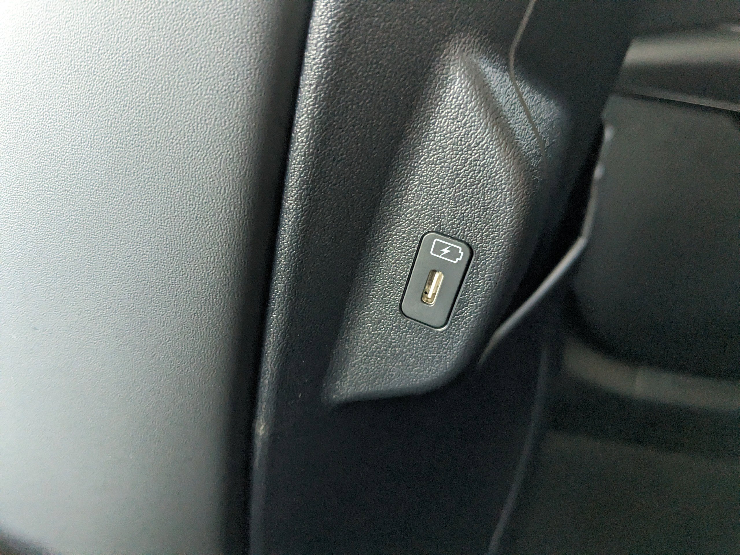 New 2025 Kia Niro Wind image 18