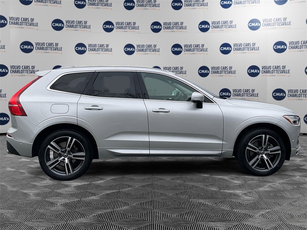 Used 2019 Volvo XC60 T6 Momentum w/ Premium Package image 6