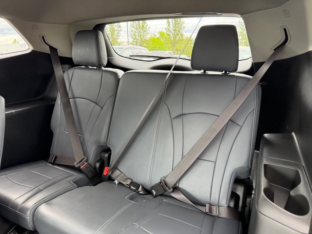 Used 2021 Buick Enclave Premium w/ Sun and Sites Package AWD/4WD image 33