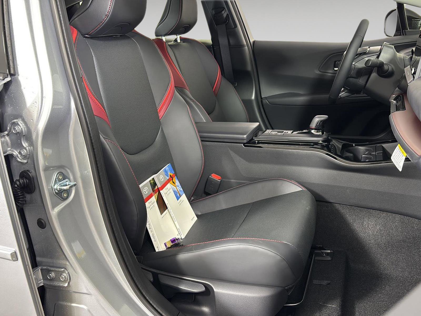 New 2026 Toyota Prius Plug-In Hybrid image 29