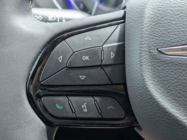 Used 2024 Chrysler Pacifica Limited w/ S Appearance Package FWD image 23