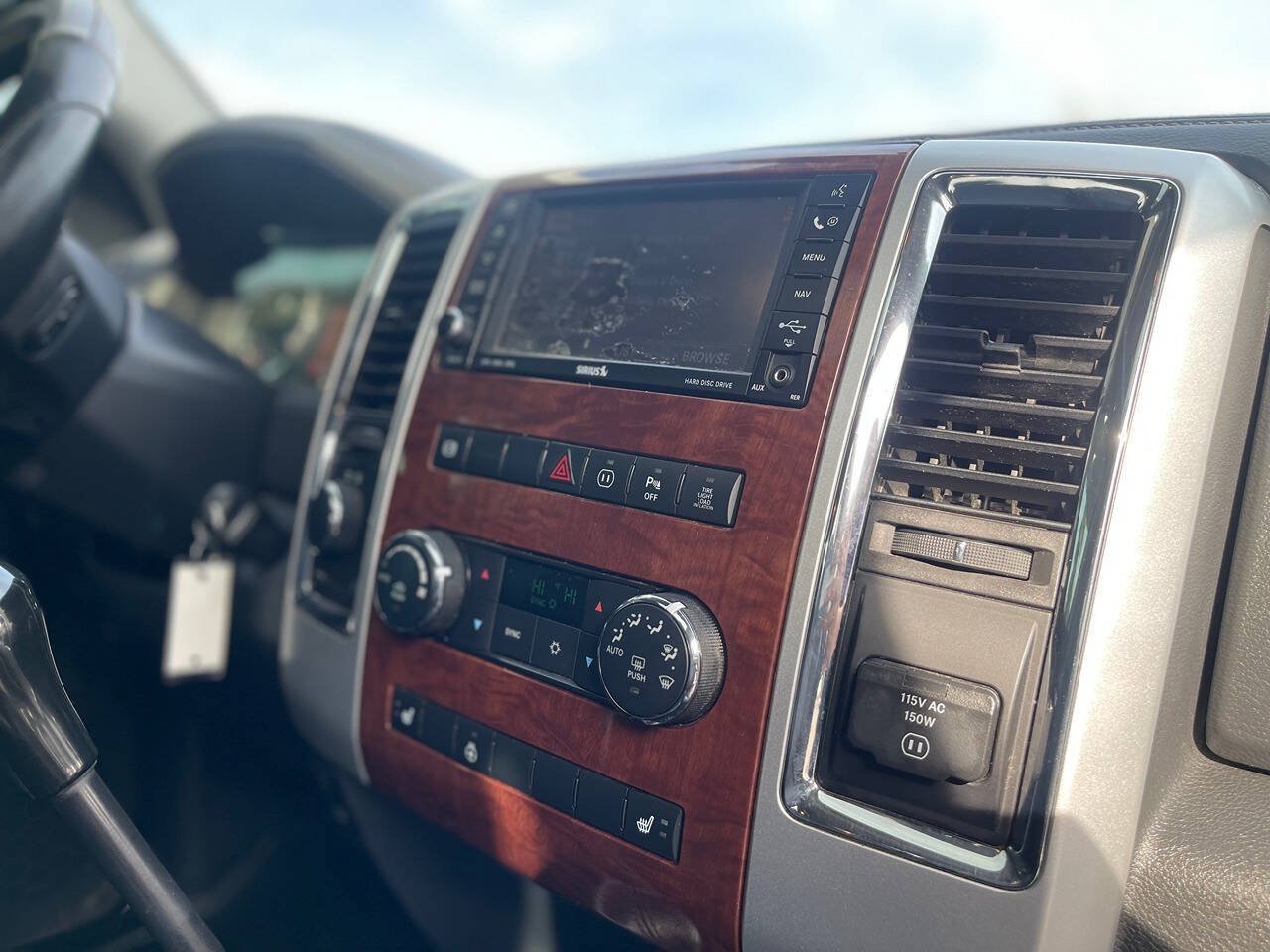 Used 2010 Dodge Ram 2500 Truck Laramie w/ Protection Group AWD/4WD image 29