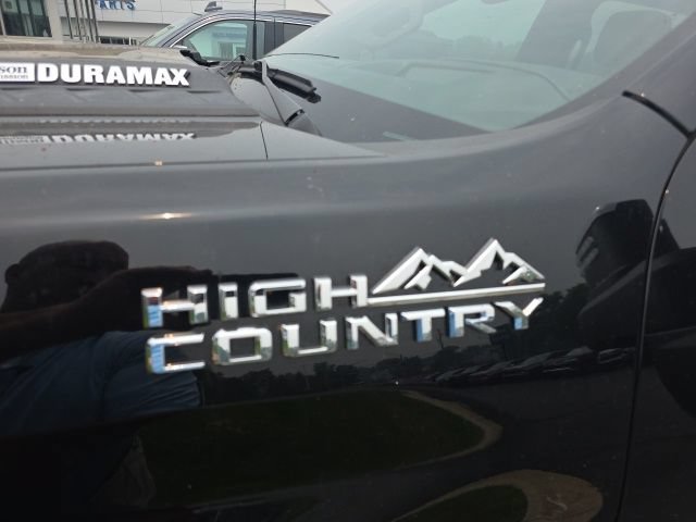 Used 2021 Chevrolet Silverado 3500 High Country w/ LPO, Hitch Package AWD/4WD image 26