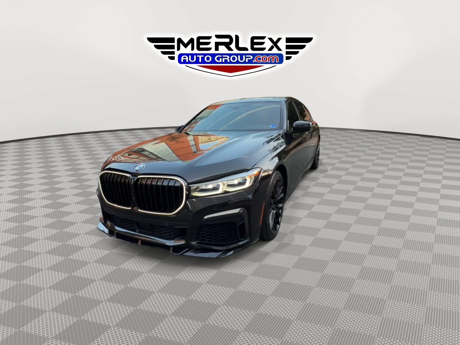 Used 2020 BMW 750i xDrive w/ Executive Package AWD/4WD image 3
