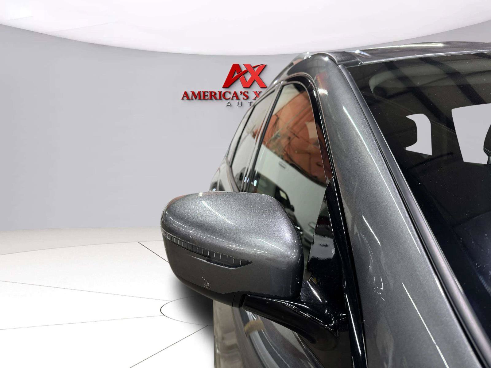 Used 2019 Nissan Pathfinder SV AWD/4WD image 20