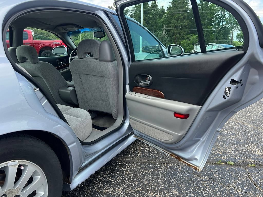 Used 2005 Buick Le Sabre Custom w/ Wheel And Sound Package FWD image 32
