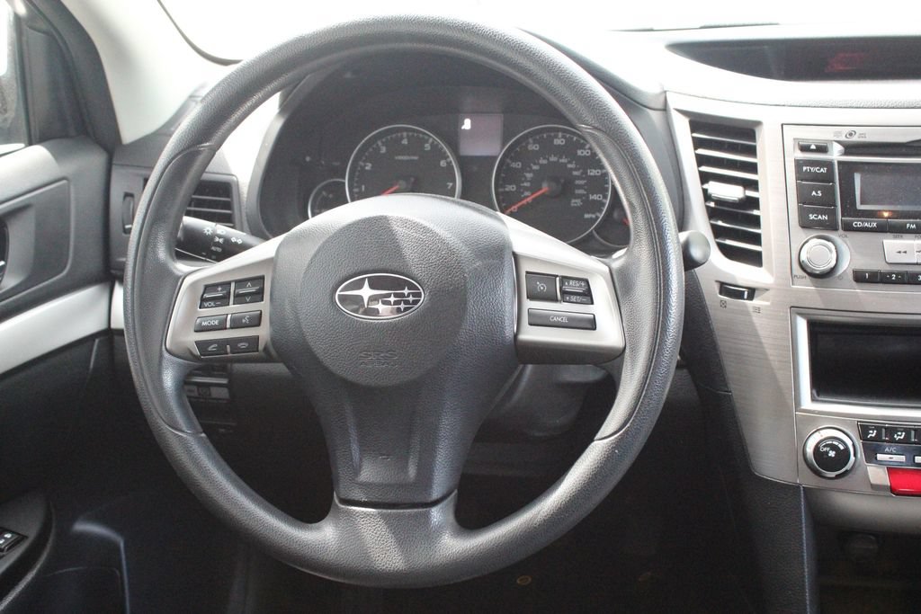 Used 2013 Subaru Outback 2.5i AWD/4WD image 27