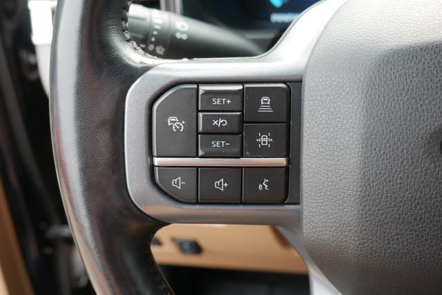 Used 2023 Ford F450 Lariat w/ Lariat Ultimate Package AWD/4WD image 18