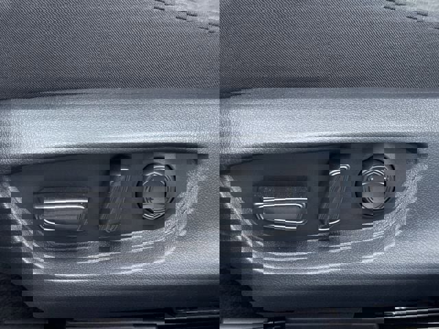 Used 2026 Toyota Camry LE w/ Convenience Package image 27