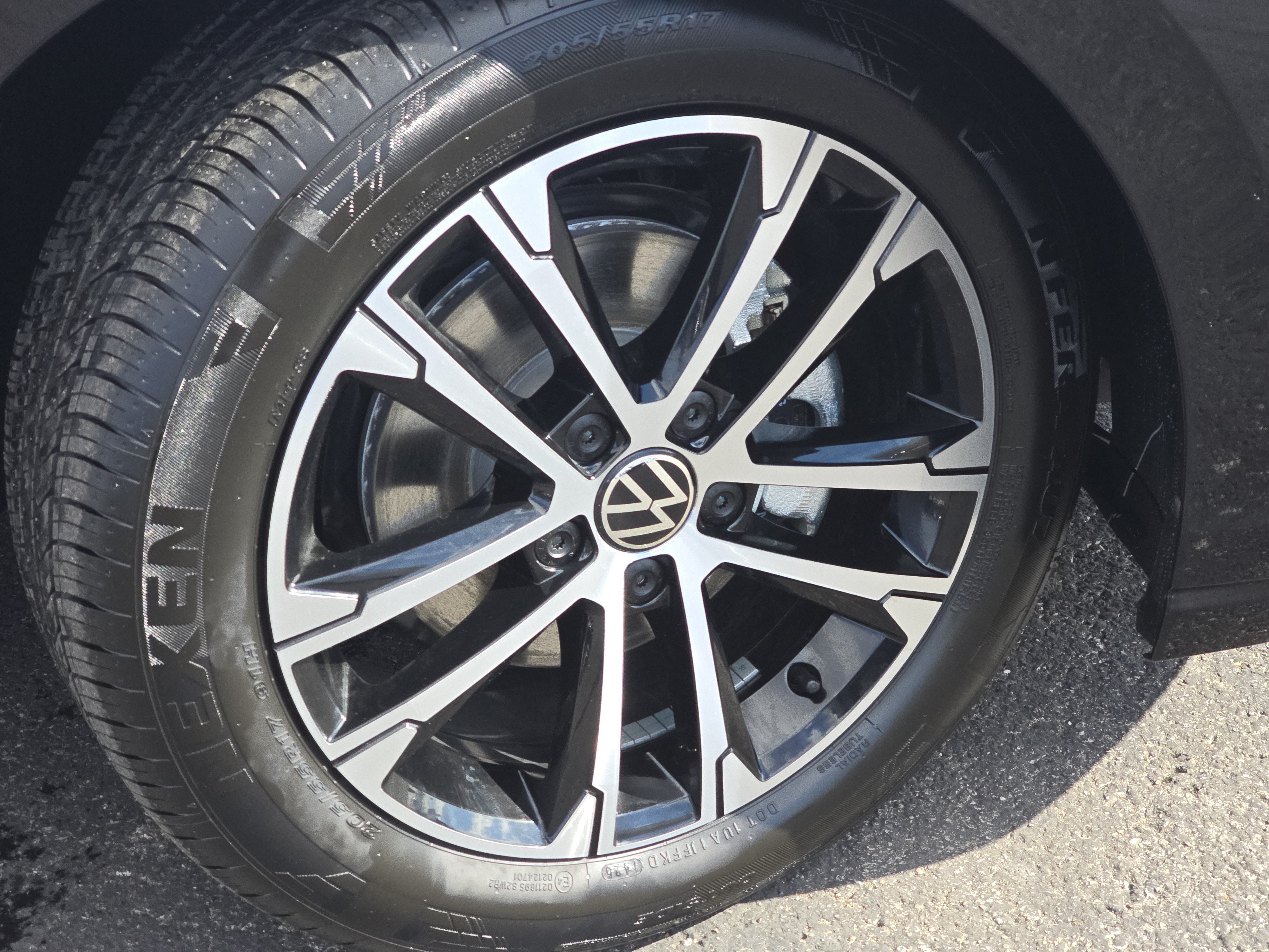 New 2026 Volkswagen Jetta Sport FWD image 12