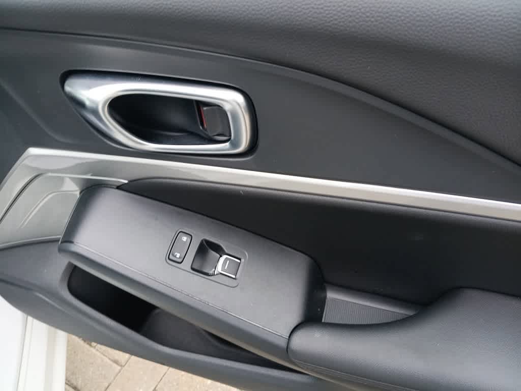 Used 2025 Acura Integra FWD image 28