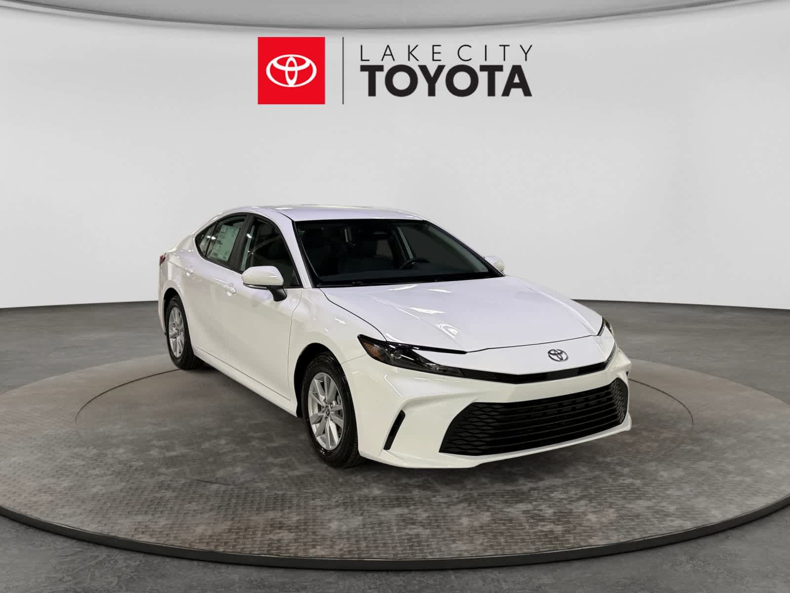 New 2026 Toyota Camry LE FWD image 9
