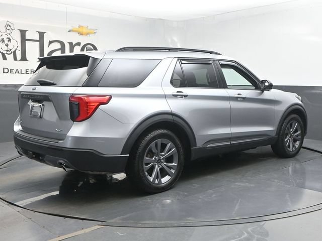 Used 2022 Ford Explorer XLT w/ Equipment Group 202A AWD/4WD image 53