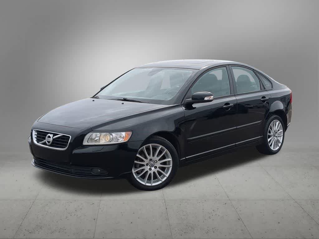 Used 2011 Volvo S40 T5 w/ Preferred Pkg FWD image 1