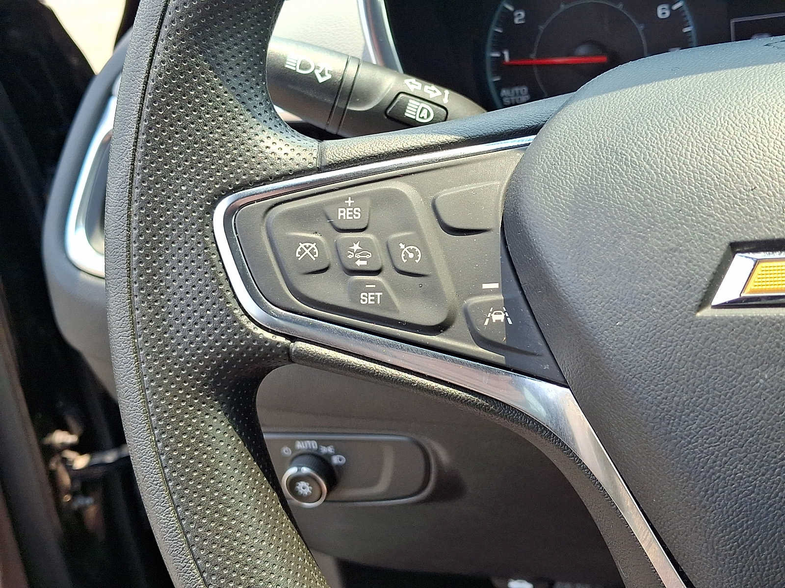Used 2023 Chevrolet Equinox LS AWD/4WD image 20