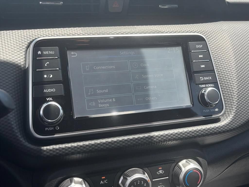 Used 2022 Nissan Kicks S FWD image 20