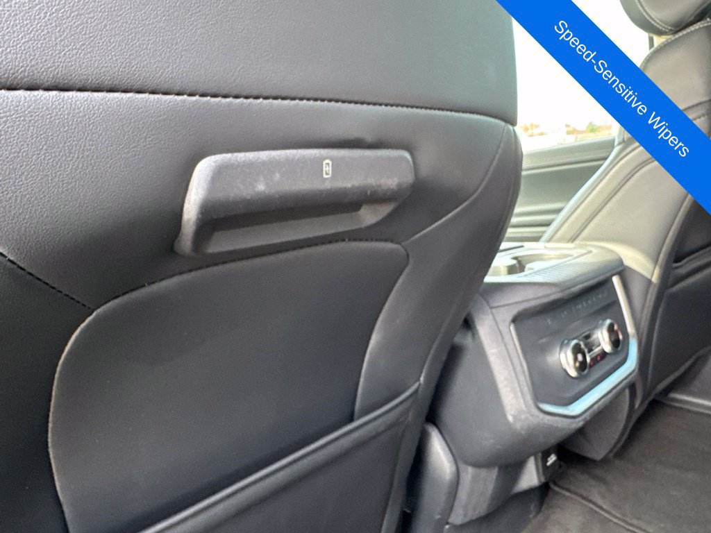 Used 2025 Ford Expedition Max Platinum AWD/4WD image 24