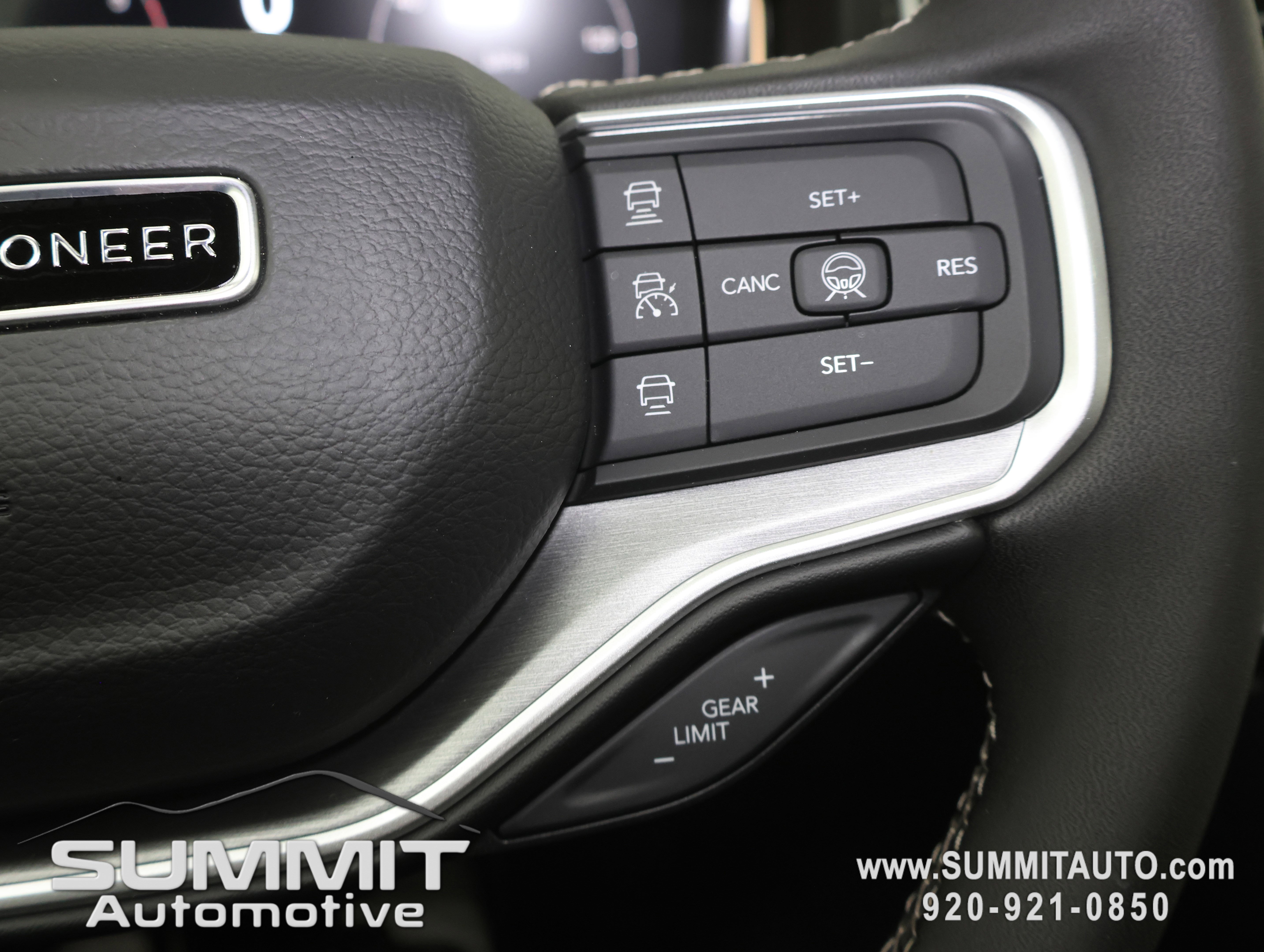 New 2026 Jeep Grand Wagoneer L Limited image 16