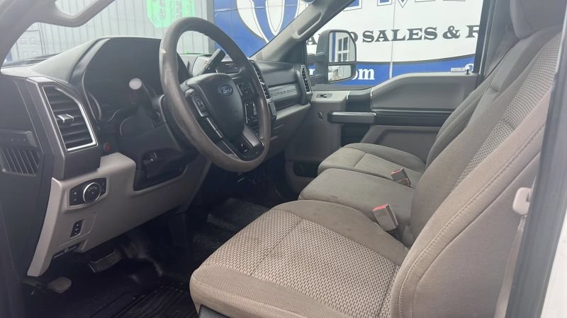 Used 2018 Ford F350 XLT w/ XLT Value Package AWD/4WD image 14
