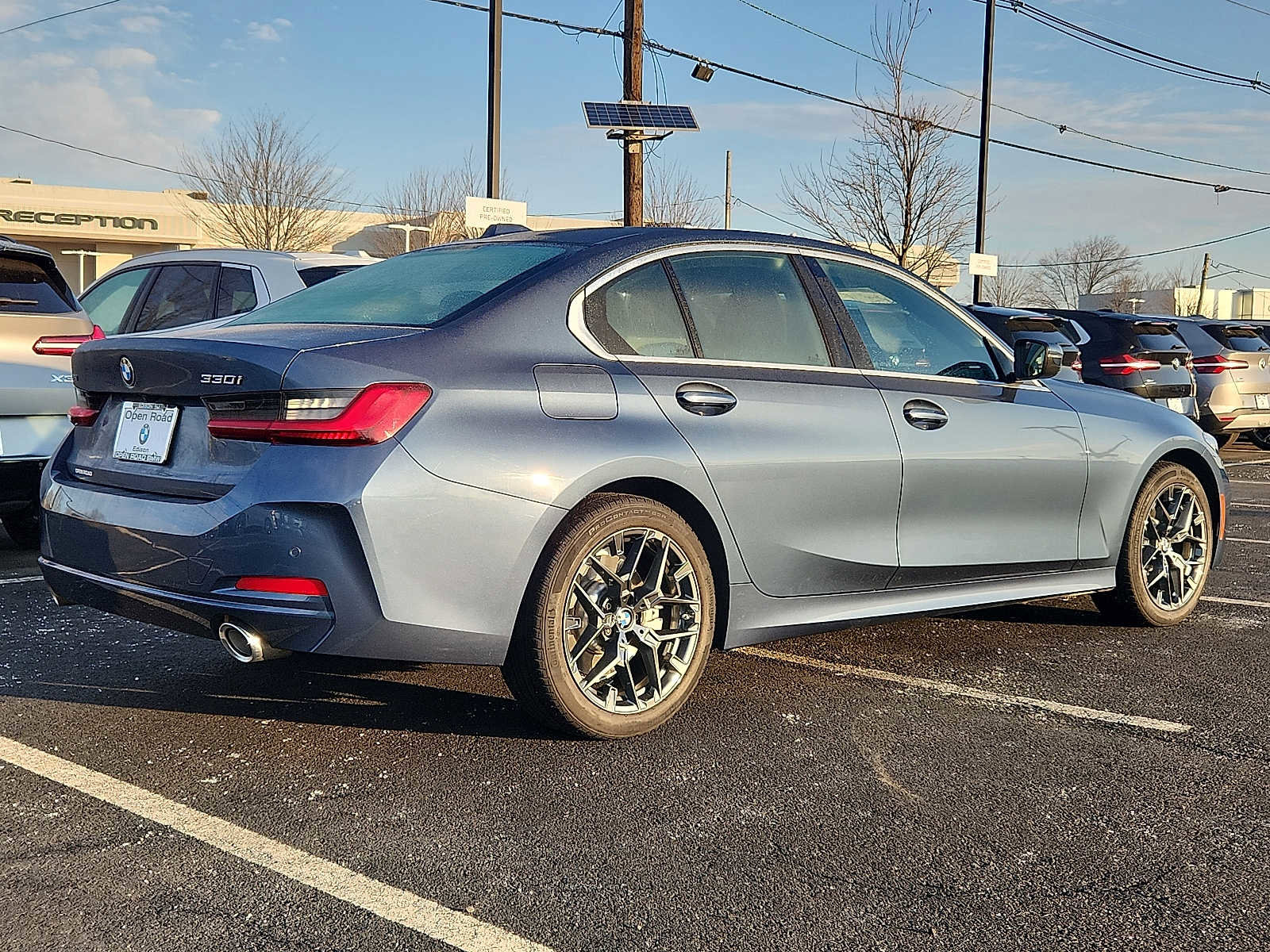 Used 2025 BMW 330i xDrive Sedan w/ M Sport Package image 6