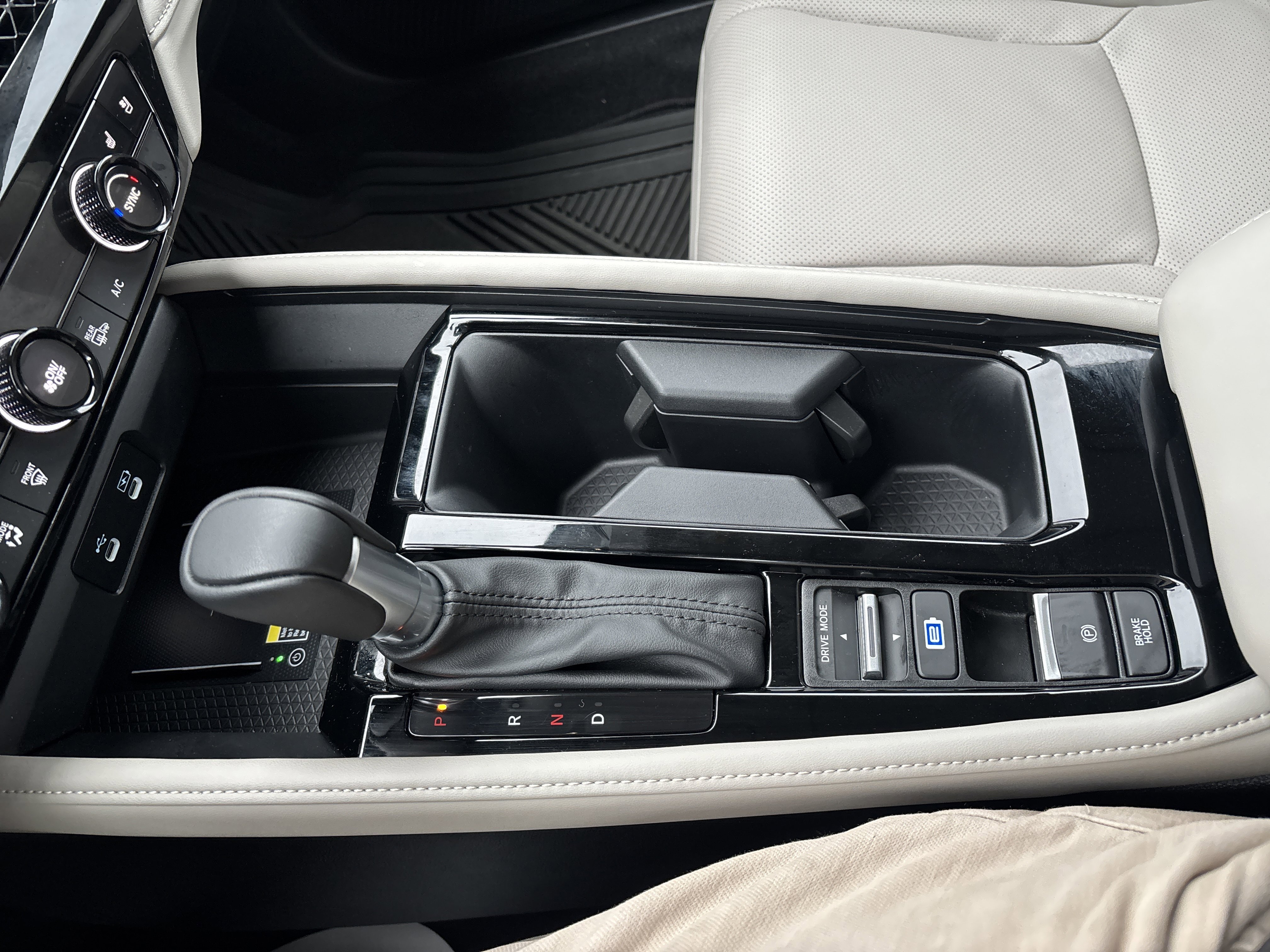 Used 2023 Honda Accord Touring image 24