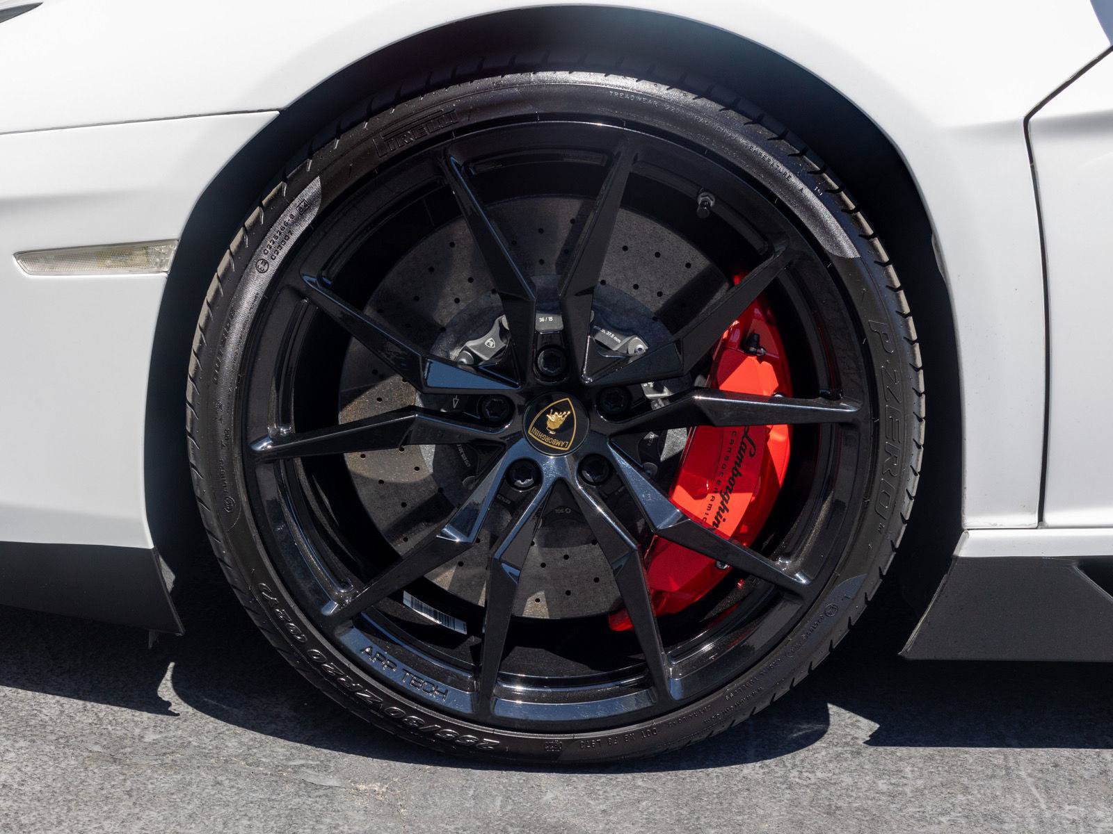 Used 2016 Lamborghini Aventador LP 700-4 AWD/4WD image 12