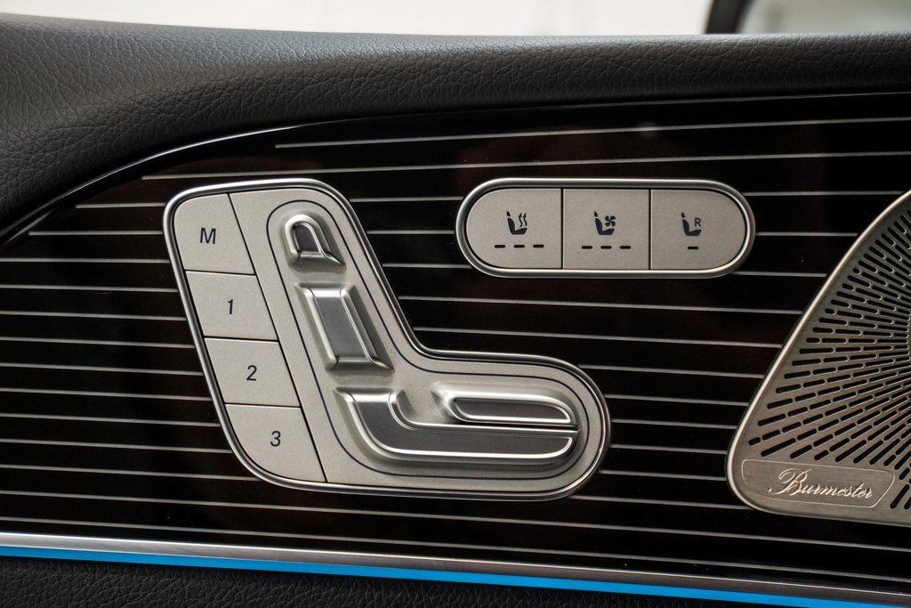 Used 2024 Mercedes-Benz GLS 450 4MATIC image 38