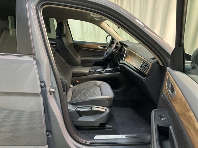 New 2026 Volkswagen Atlas SE image 38