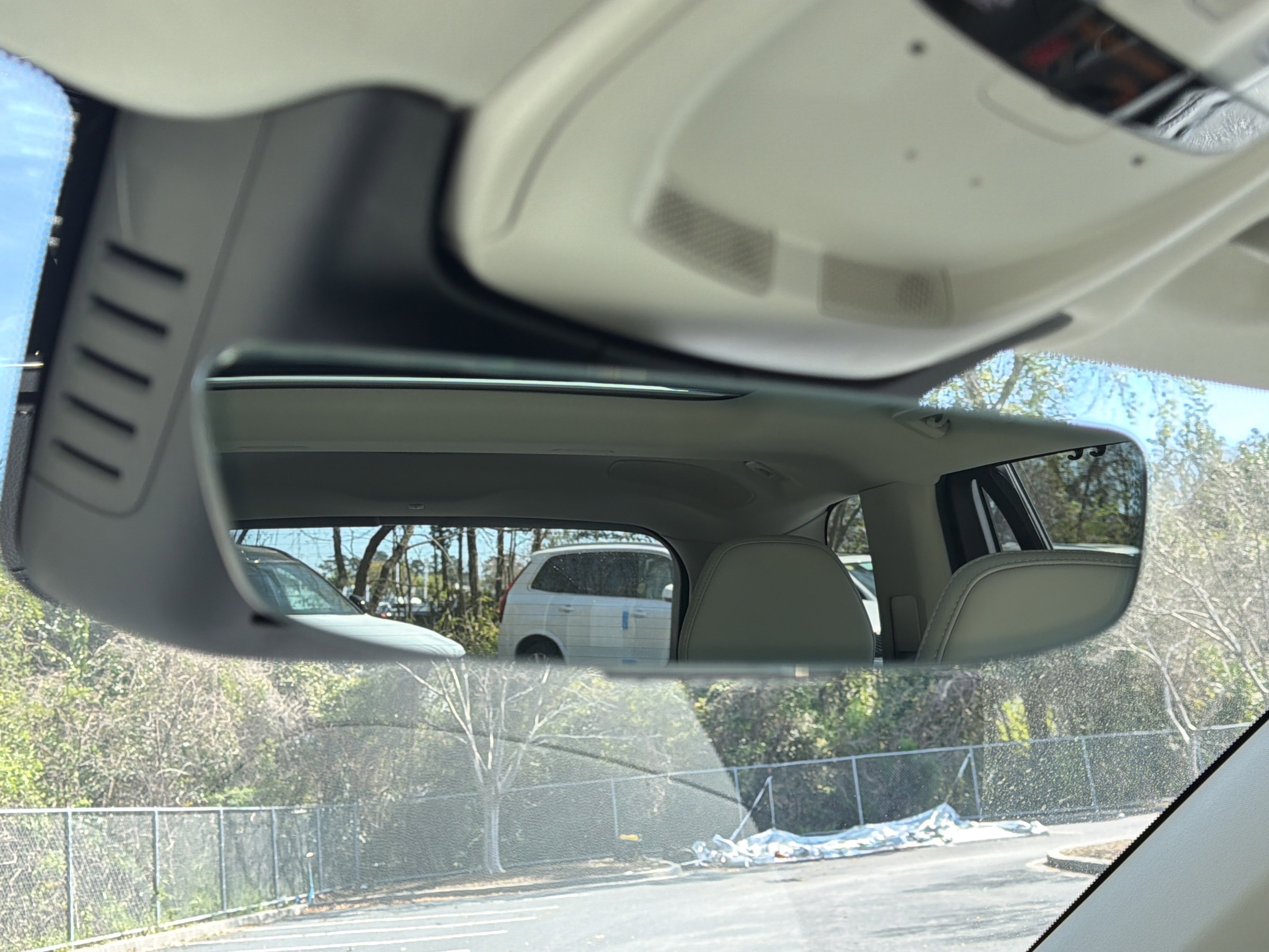 Certified 2023 Volvo XC90 T8 Ultimate w/ Protection Package image 27