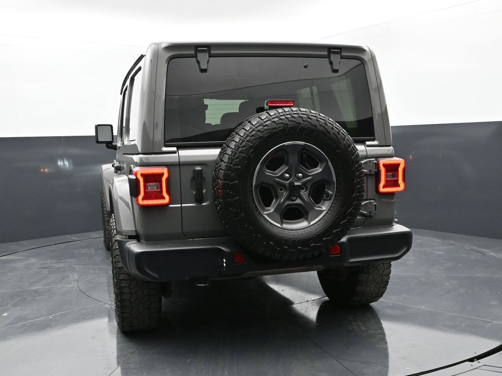 Used 2022 Jeep Wrangler Unlimited Sahara w/ Cold Weather Group image 7