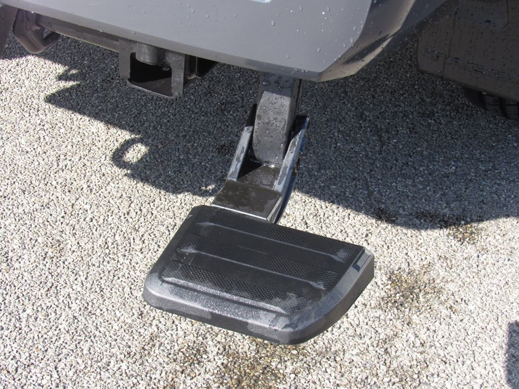 Certified 2026 Toyota Tacoma SR5 AWD/4WD image 10