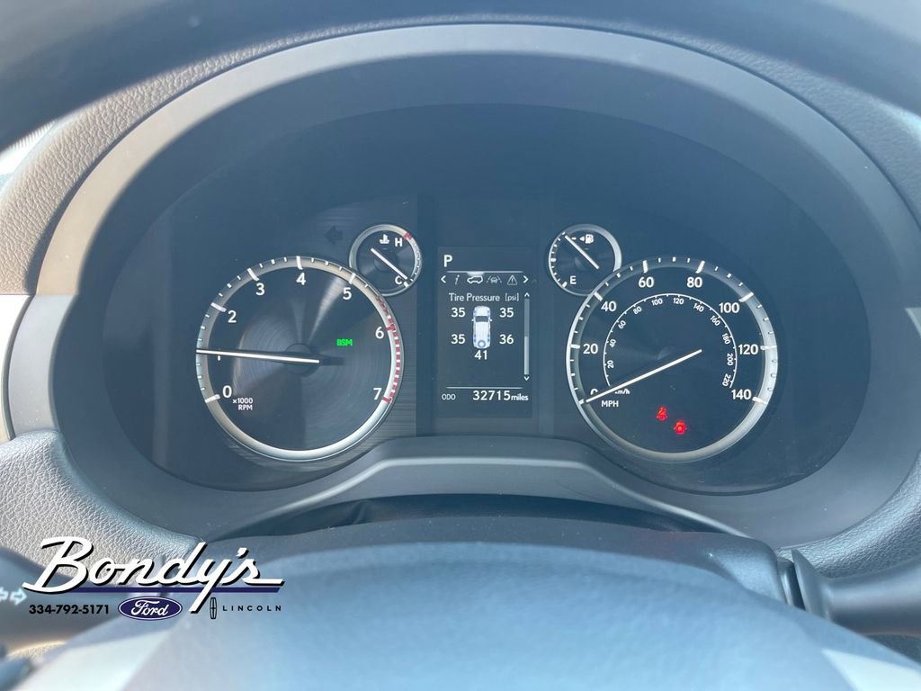 Used 2021 Lexus GX 460 Premium w/ Premium Package image 4