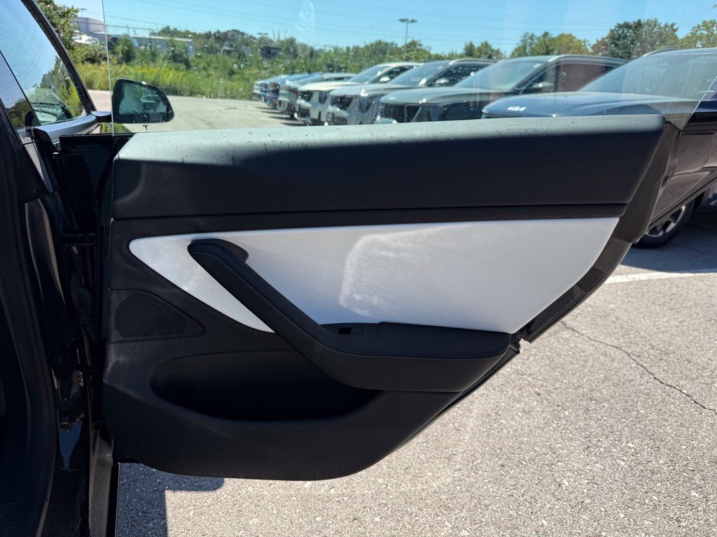 Used 2021 Tesla Model 3 Standard Range Plus RWD image 14