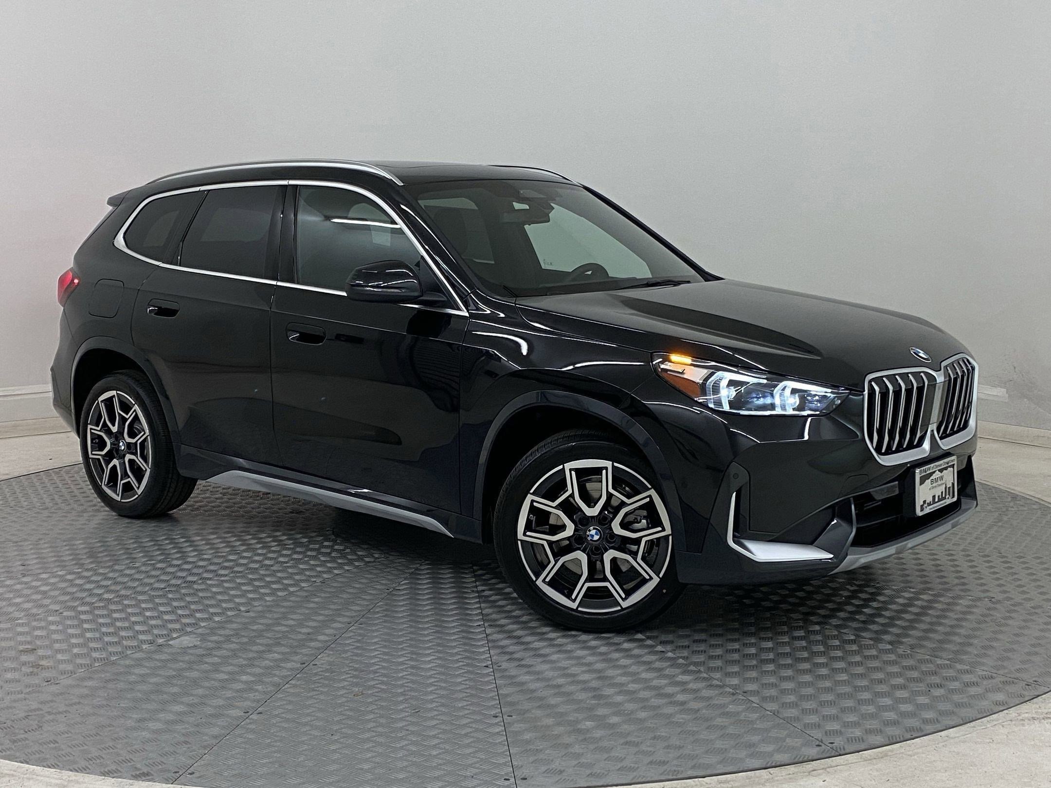 Used 2025 BMW X1 xDrive28i w/ Convenience Package image 6