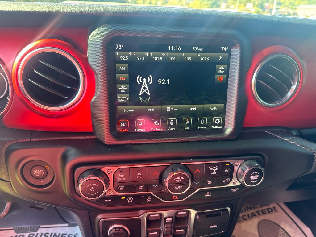 Used 2023 Jeep Gladiator Rubicon w/ Cold Weather Group AWD/4WD image 24