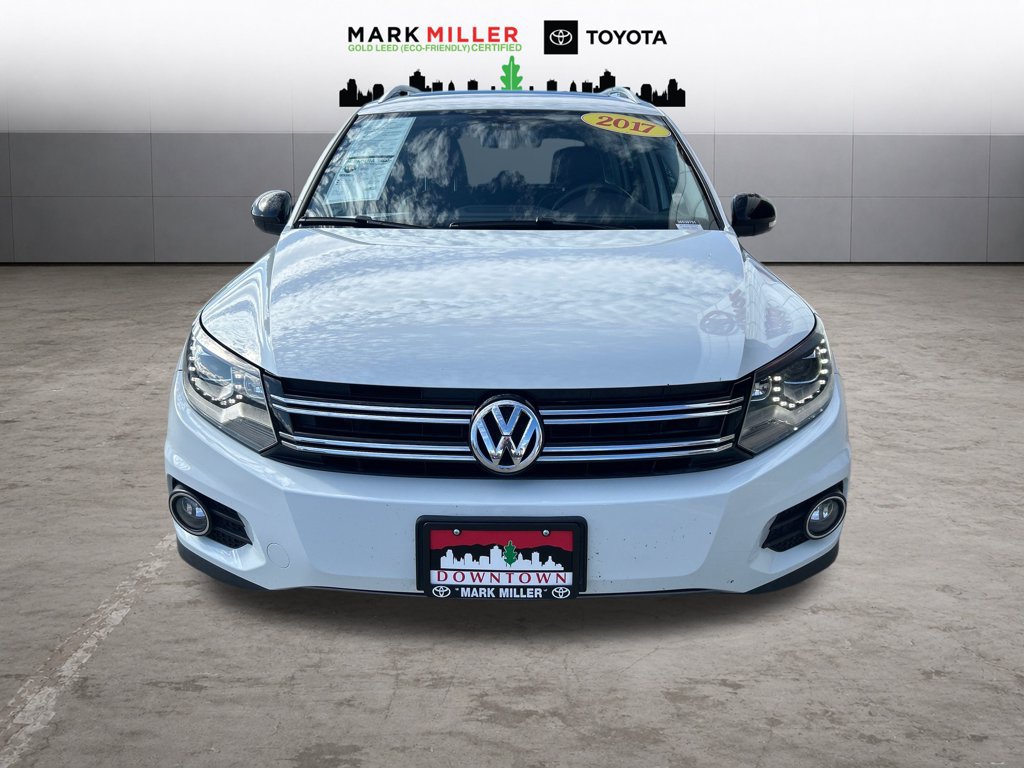 Used 2017 Volkswagen Tiguan Sport AWD/4WD image 12