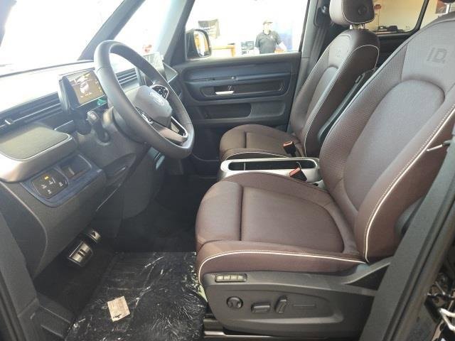 New 2025 Volkswagen ID. Buzz Pro S image 12