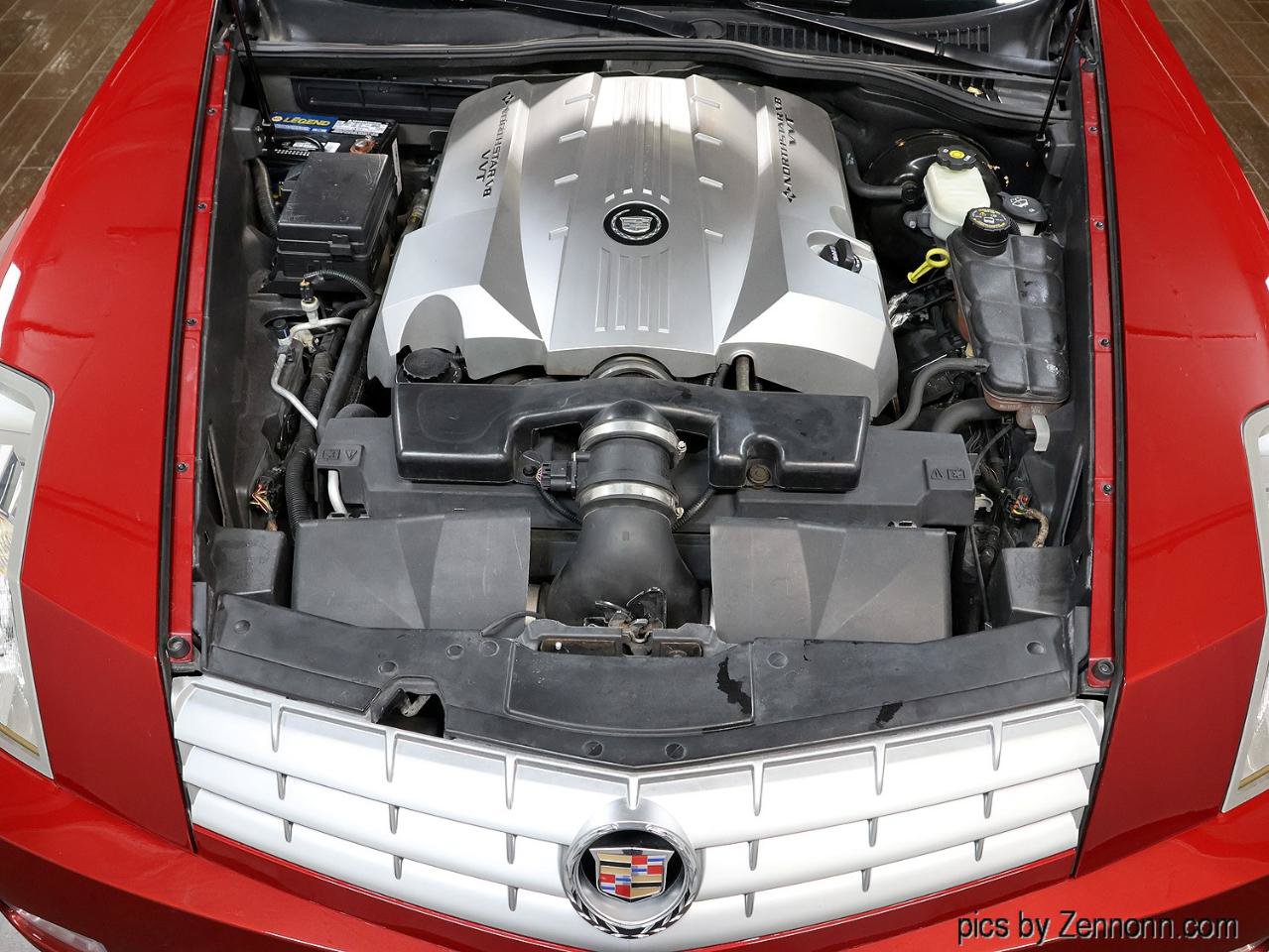 Used 2008 Cadillac XLR RWD image 32