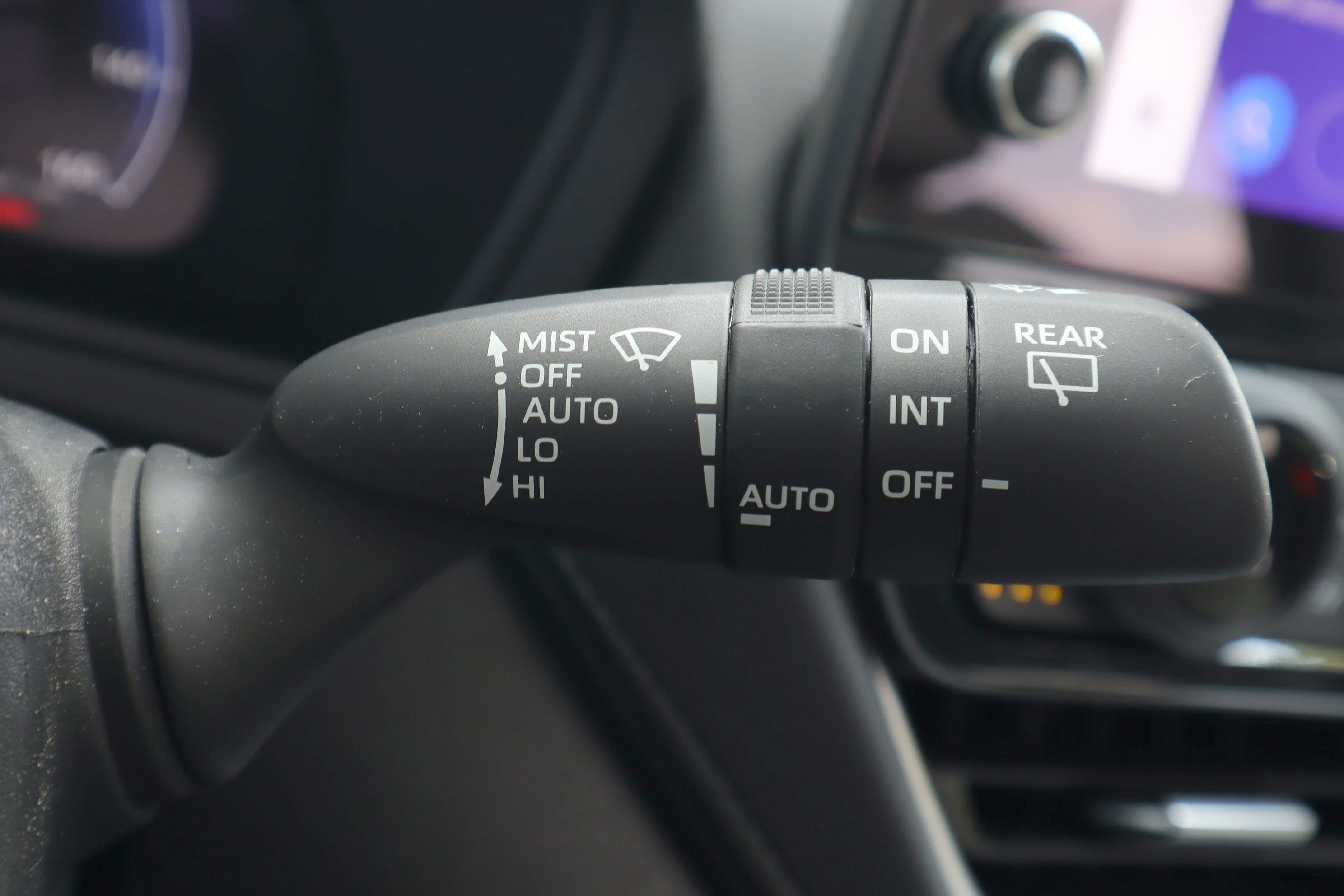 Used 2025 Toyota Grand Highlander AWD image 24