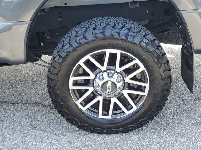 Used 2019 Ford F250 Lariat w/ Lariat Ultimate Package image 9