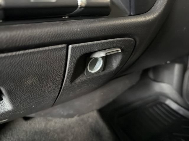 Used 2016 Chevrolet Silverado 1500 Custom w/ Custom Convenience Package AWD/4WD image 24