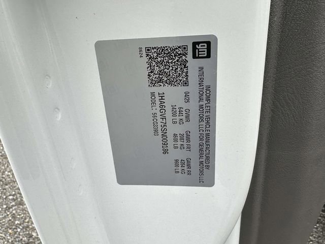 New 2025 Chevrolet Express 4500 Extended w/ Power Convenience Package image 32